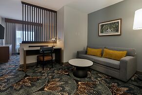 DoubleTree by Hilton Hotel Savannah Airport