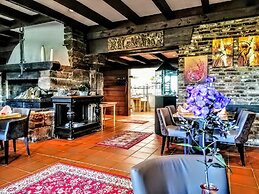 Hotel Burg Wassenberg
