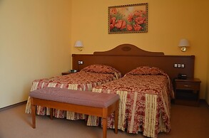Aurora Premier Hotel