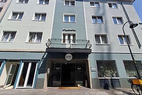 Garner Hotel Cologne Engelbertz by IHG