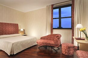 Poli Hotel