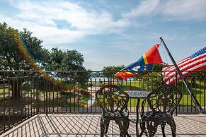 Natchez Grand Hotel & Suites On the River