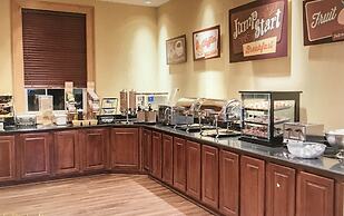 Natchez Grand Hotel & Suites On the River