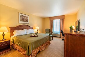 Natchez Grand Hotel & Suites On the River