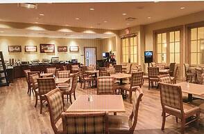 Natchez Grand Hotel & Suites On the River