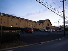 Knights Inn South Amboy
