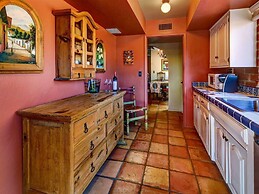 Hacienda Del Sol Guest Ranch Resort