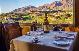 Hacienda Del Sol Guest Ranch Resort