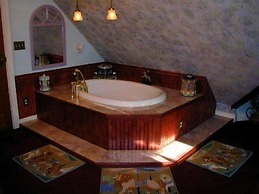 Robins Nest Bed & Breakfast
