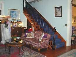 Robins Nest Bed & Breakfast