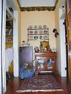 Robins Nest Bed & Breakfast