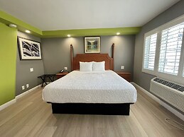 The SeaScape Inn