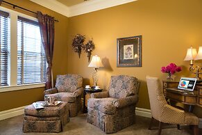 The Inn At Leola Village, a Historic Hotel of America