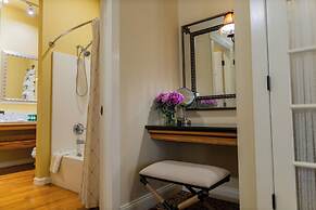 The Inn At Leola Village, a Historic Hotel of America