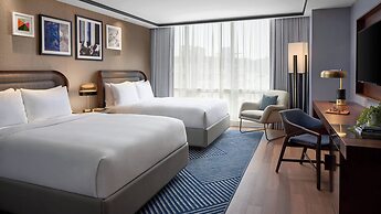 The Opus Westchester, Autograph Collection