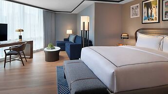 The Opus Westchester, Autograph Collection