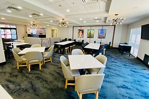 La Quinta Inn & Suites by Wyndham Mt. Laurel - Philadelphia