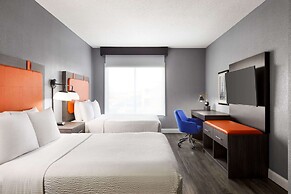 La Quinta Inn & Suites by Wyndham Mt. Laurel - Philadelphia