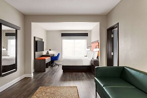 La Quinta Inn & Suites by Wyndham Mt. Laurel - Philadelphia