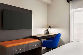 La Quinta Inn & Suites by Wyndham Mt. Laurel - Philadelphia