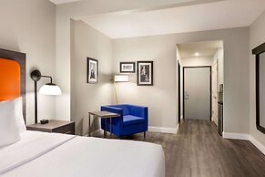 La Quinta Inn & Suites by Wyndham Mt. Laurel - Philadelphia