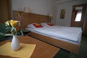 Hotel Garni Lehrertal