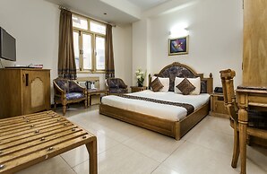 Hotel Sunstar Residency