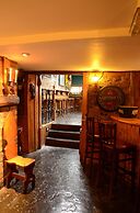 The Uppercross House Hotel