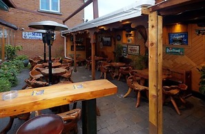 The Uppercross House Hotel