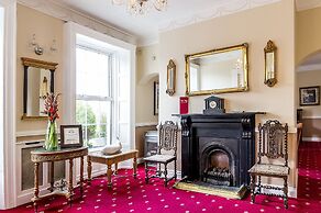 The Uppercross House Hotel