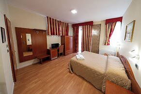 Cavour Resort