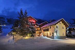 Hotel Astra