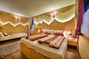 Hotel Astra