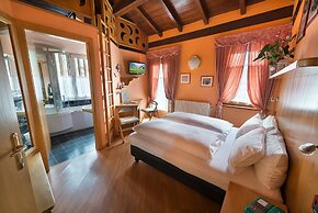 Hotel Astra