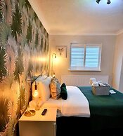 The Ashleigh - Dog Friendly