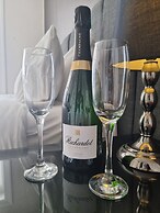 The Ashleigh - Dog Friendly