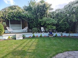 The Ashleigh - Dog Friendly