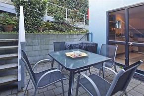 Spinnaker Bay Apartments