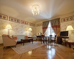 The Bonerowski Palace Boutique Hotel