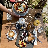 The Bonerowski Palace Boutique Hotel