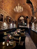 The Bonerowski Palace Boutique Hotel