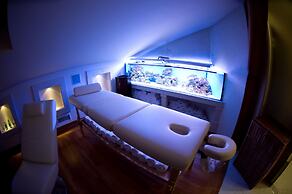 The Bonerowski Palace Boutique Hotel