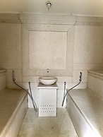 The Bonerowski Palace Boutique Hotel