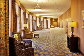 Holiday Inn Quincy East by IHG
