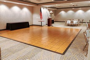 Holiday Inn Quincy East by IHG