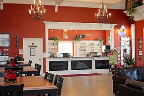 Depot Inn and Suites