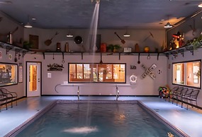 Depot Inn and Suites