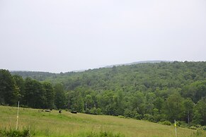 Inn at Clearwater Pond (Quechee)