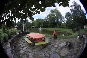Inn at Clearwater Pond (Quechee)