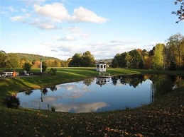 Inn at Clearwater Pond (Quechee)